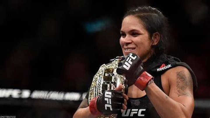 amanda-nunes-2