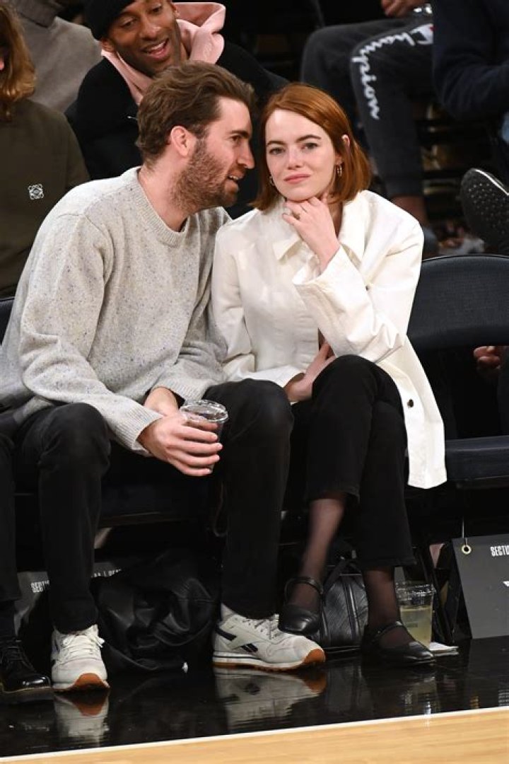 Emma Stone with husband Dave McCary Los Angeles Lakers v New York Knicks, NBA Baksetball Game, Madison Square Garden, New York, USA - 31 Jan 2023