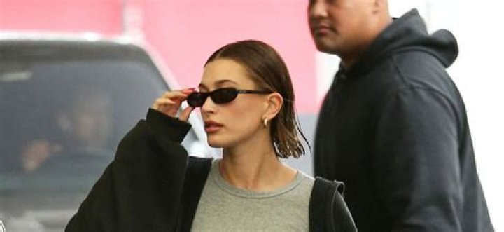 Hailey Bieber is seen running errands. 28 Mar 2023 Pictured: Hailey Bieber. Photo credit: Thecelebrityfinder/MEGA TheMegaAgency.com +1 888 505 6342 (Mega Agency TagID: MEGA962605_003.jpg) [Photo via Mega Agency]