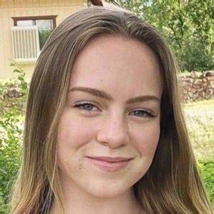 Halie Pettit Halie Pettit