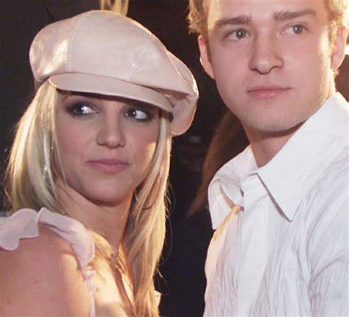 Justin & Britney arrive at a &lsquo;Crossroads&rsquo; screening