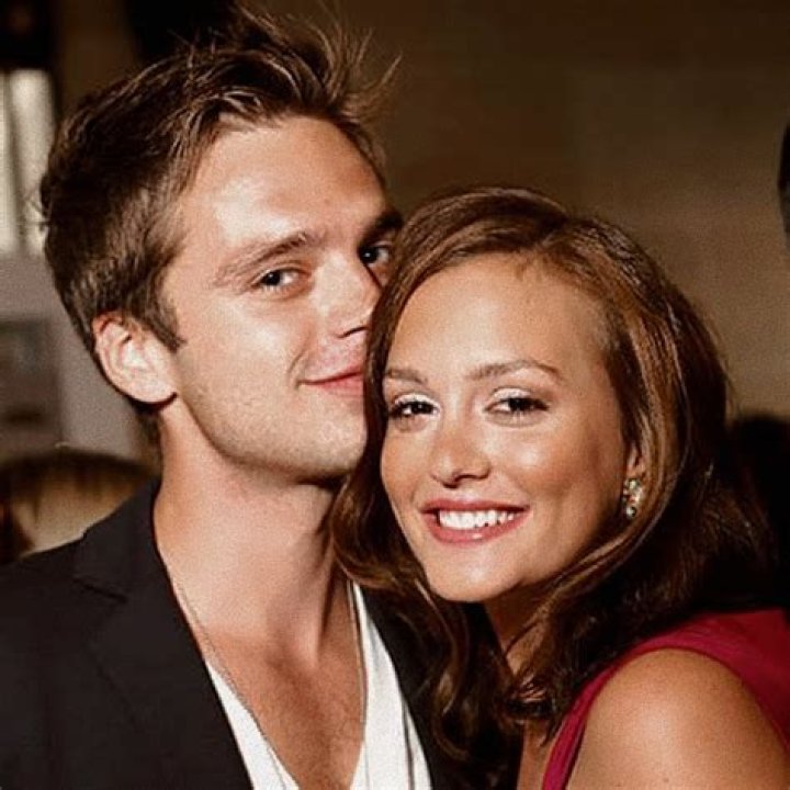 Leighton Meester & Sebastian Stan: Gossip Girl