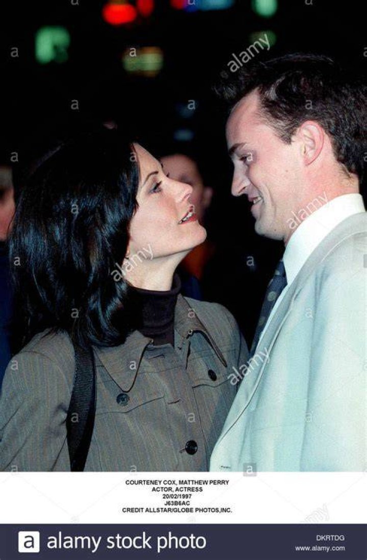 Matthew Perry & Courteney Cox