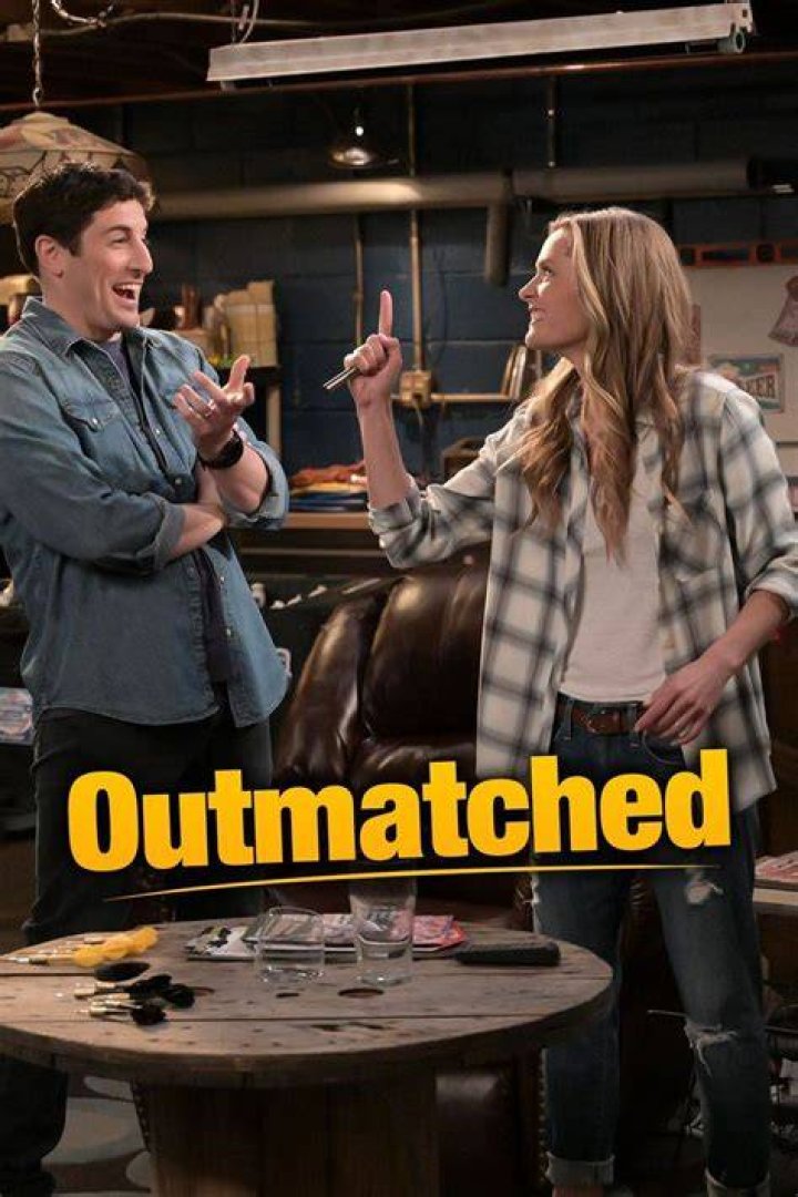 OUTMATCHED: Jason Biggs as Mike in Season 1 of OUTMATCHED premiering Thursday, January 23 (8:30-9:00pm PM ET/PT) on FOX. &copy;2020 Fox Media LLC. CR: Robert Trachtenberg/FOX.