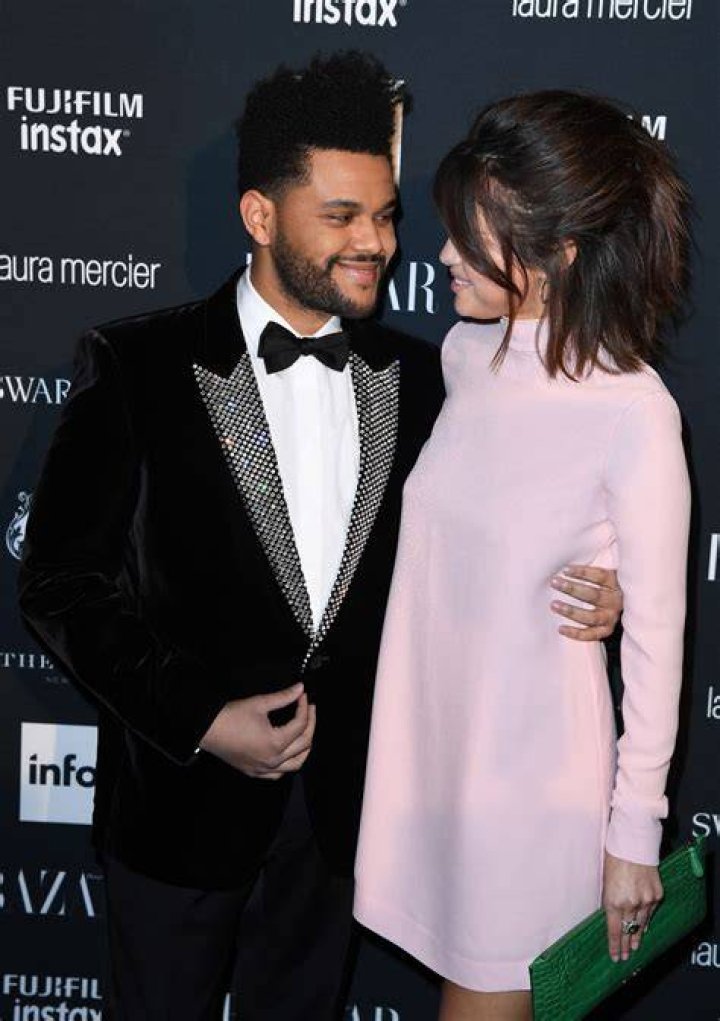 Selena Gomez & The Weeknd, Justin Bieber