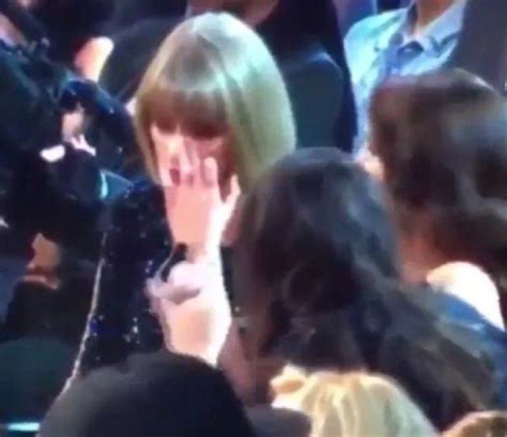 Taylor Swift Crying Grammys